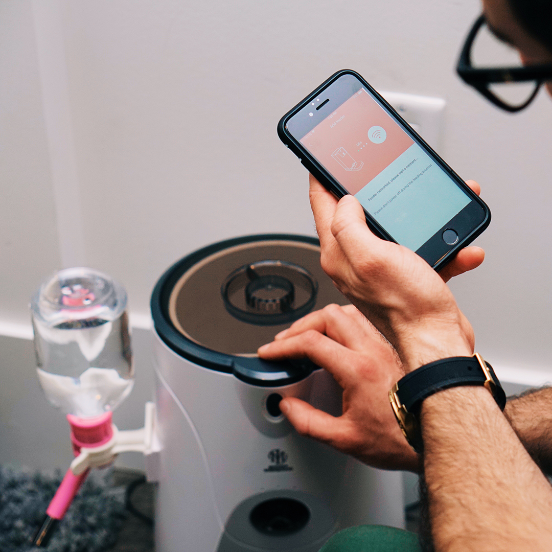 PetPulse Smart WiFi Pet Feeder with Camera and App Control for Dogs and Cats